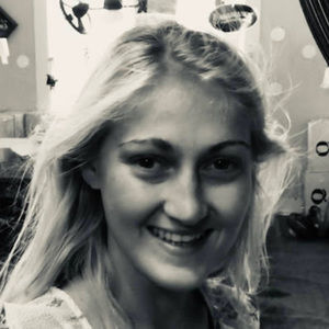 Meet your Posher, Stephanie